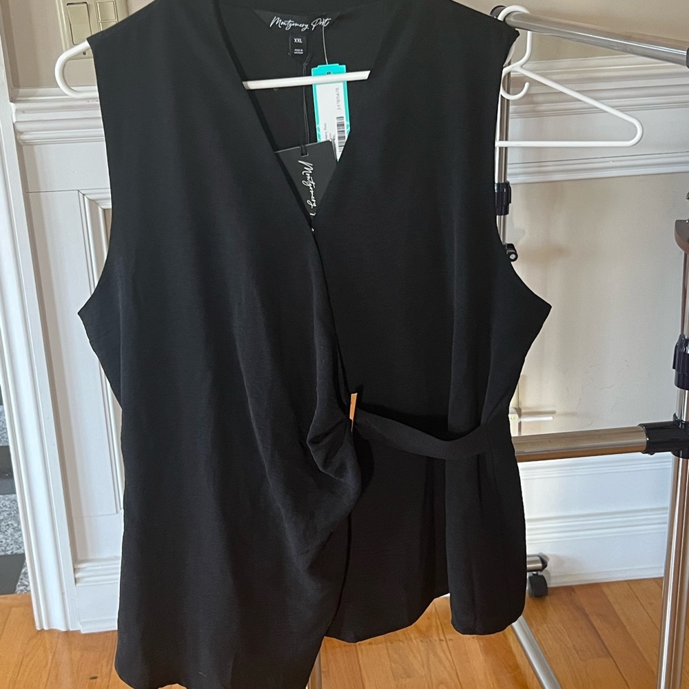 Sleeveless Black Wrap-Front Tunic with Side Tie